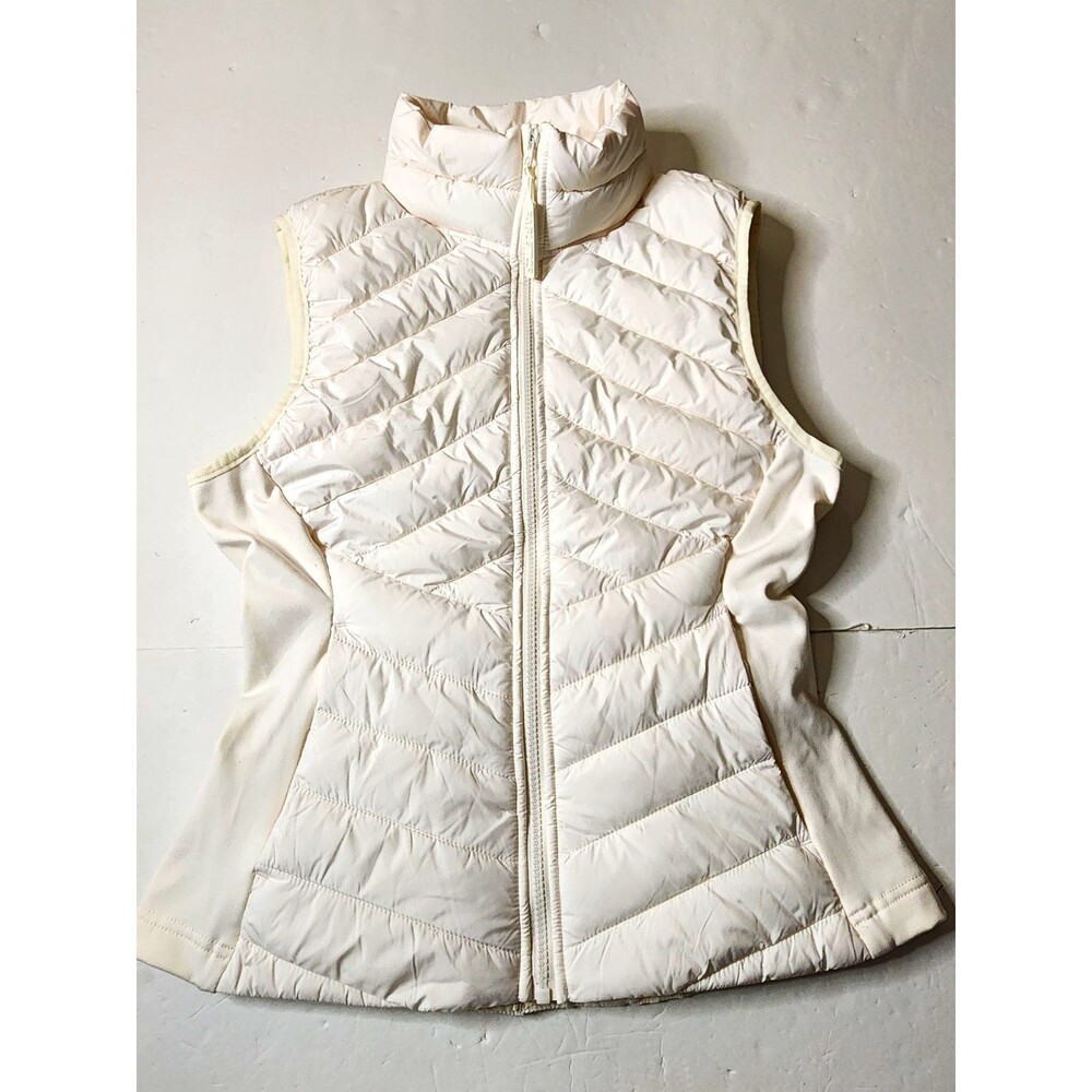 Fabletics Lightweight Adventure Puffer Vest Womens Small Bone Quilted Full Zip